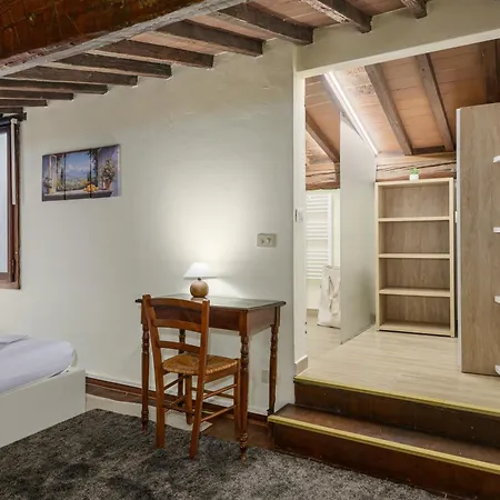 Slow-life Flat In Oltrarno Appartamento *
