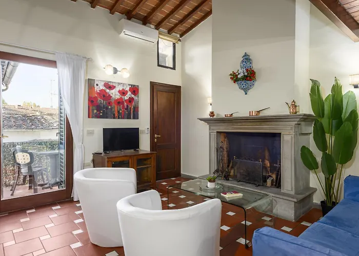 Slow-life Flat In Oltrarno * Florencie